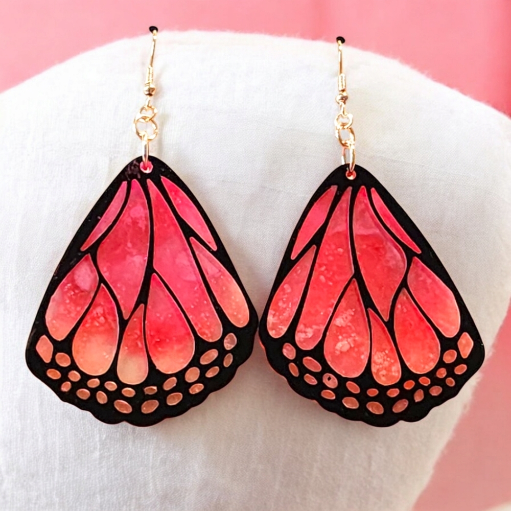 Handmade Pink Ombre Resin Butterfly Wings Dangle Earrings - Picture 1 of 2
